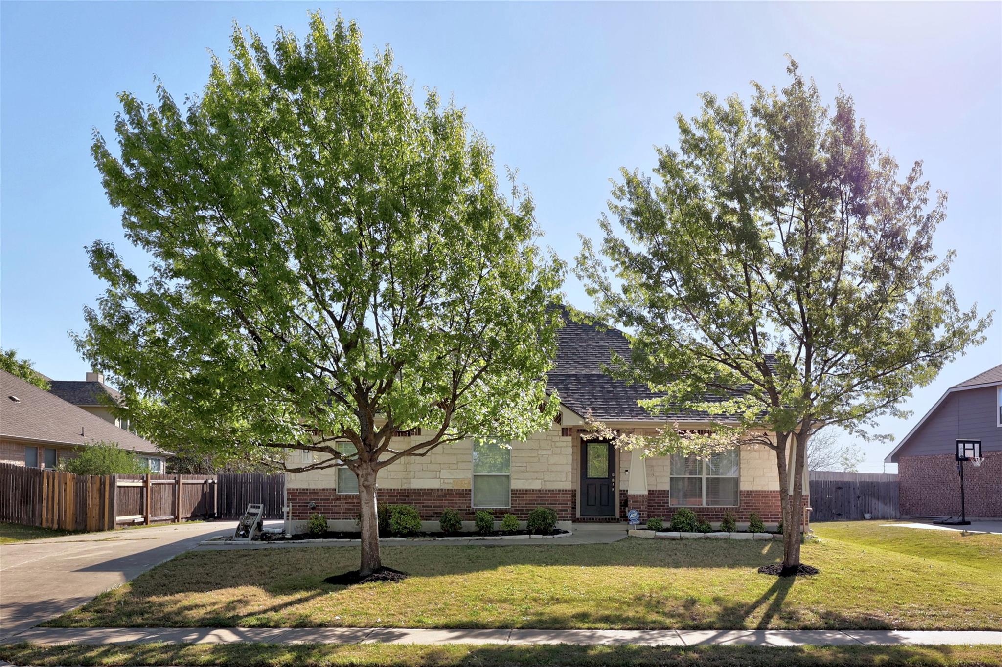 18713 Jana Patrice DR