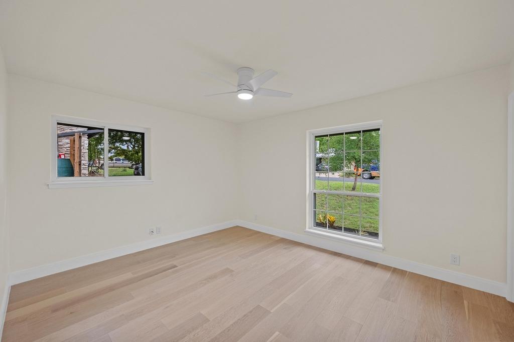 8909 Laurel Grove DR