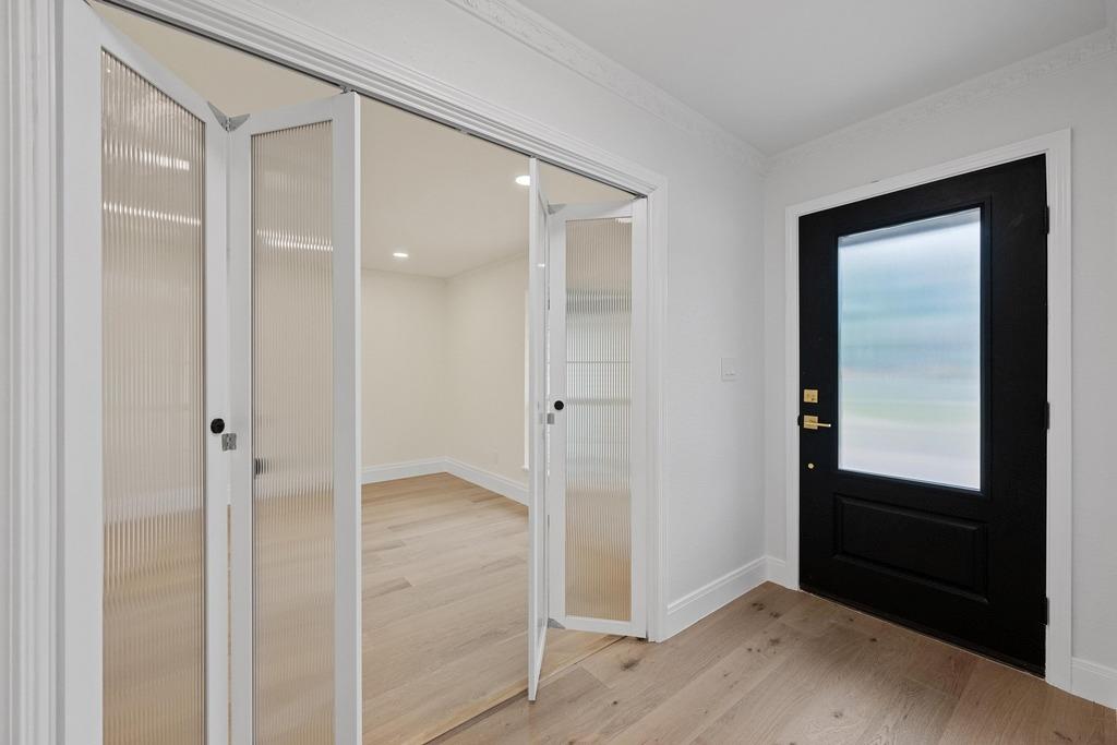 8909 Laurel Grove DR