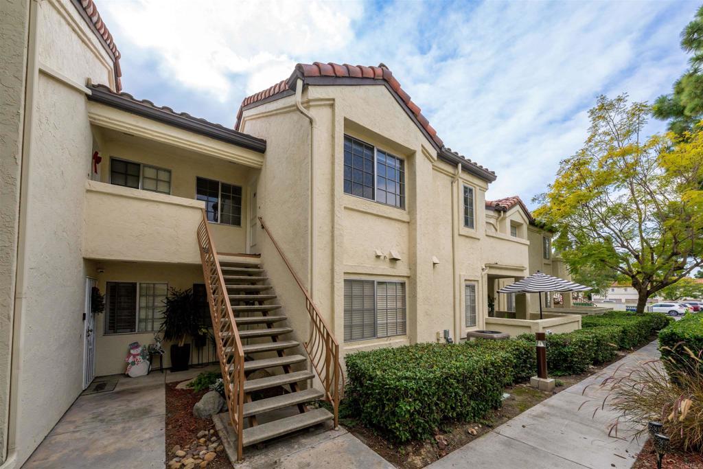 765 Eastshore 201