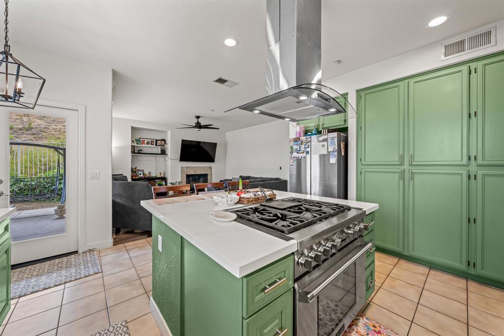 2007 Pleasant Waters Court