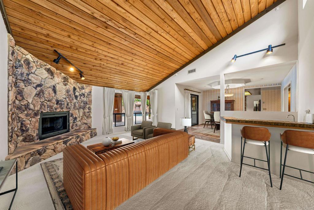 11915 Fuerte Vista Lane