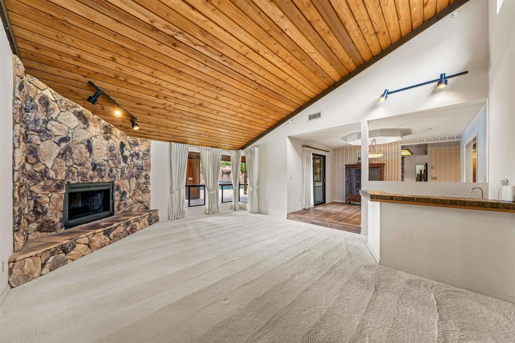 11915 Fuerte Vista Lane