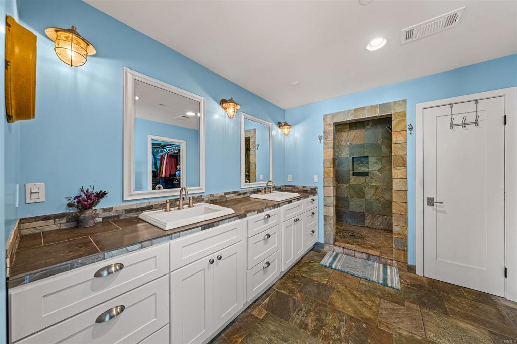 11915 Fuerte Vista Lane