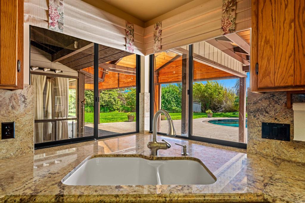 11915 Fuerte Vista Lane