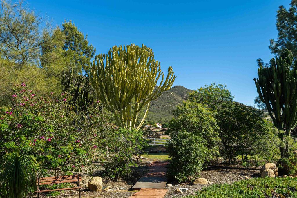 14790 Hidden Trail Way