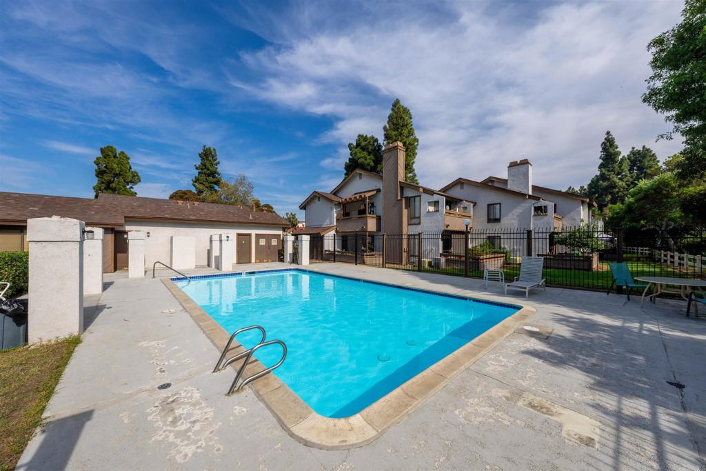 1679 Melrose Avenue H