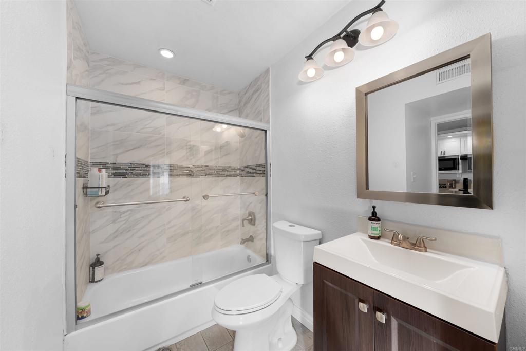 1679 Melrose Avenue H