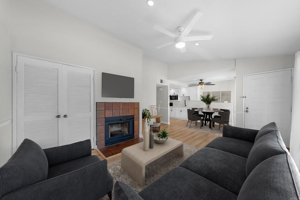 1679 Melrose Avenue H