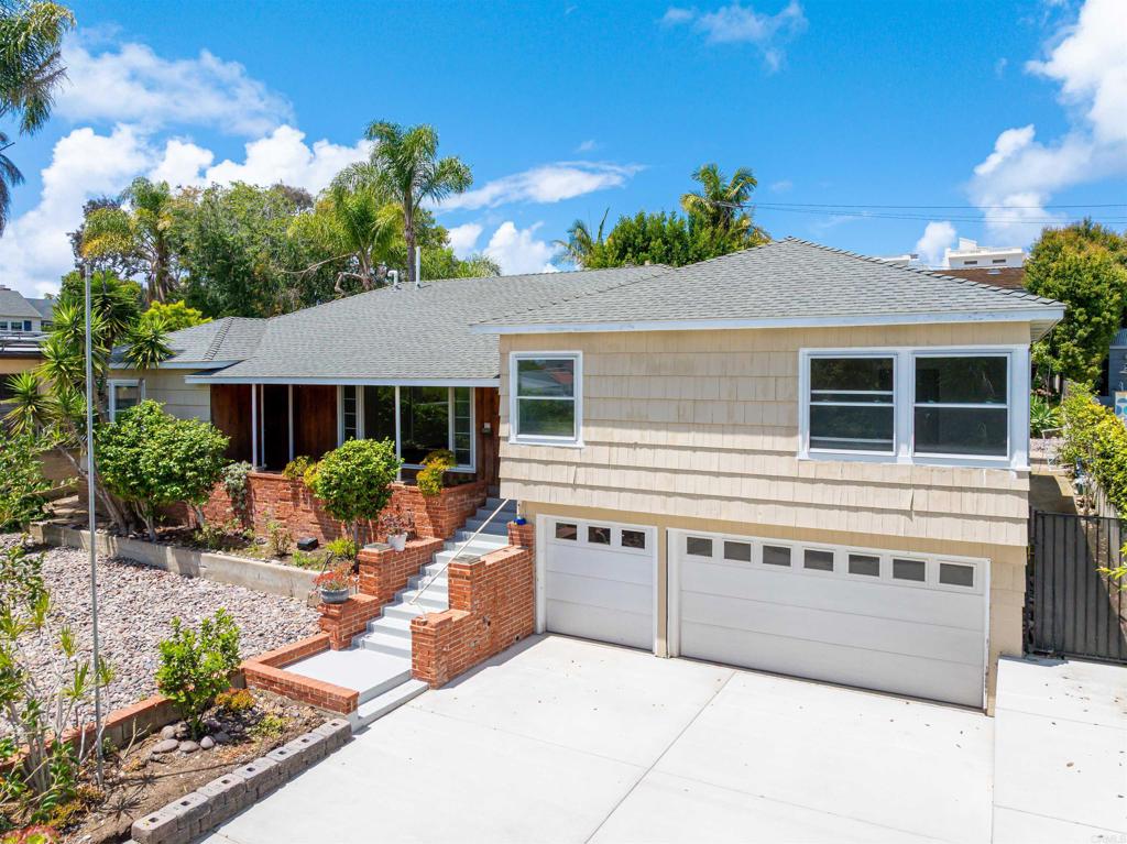 2516 Chatsworth Boulevard