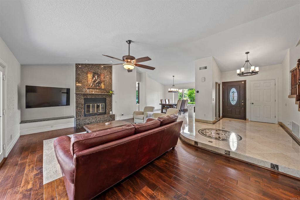 10042 Resmar Court