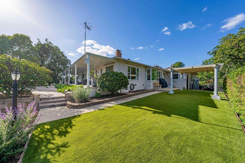 1829 Carob Tree Lane