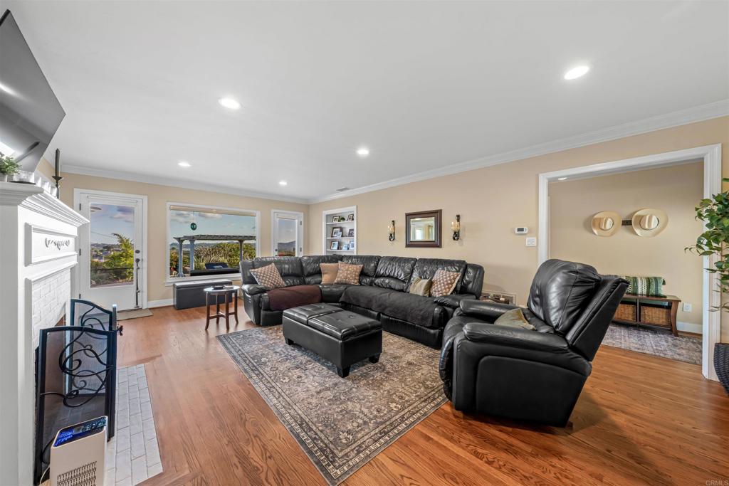 1829 Carob Tree Lane