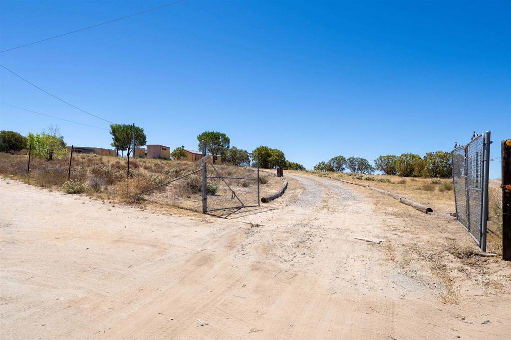 37621 Moon Valley Road