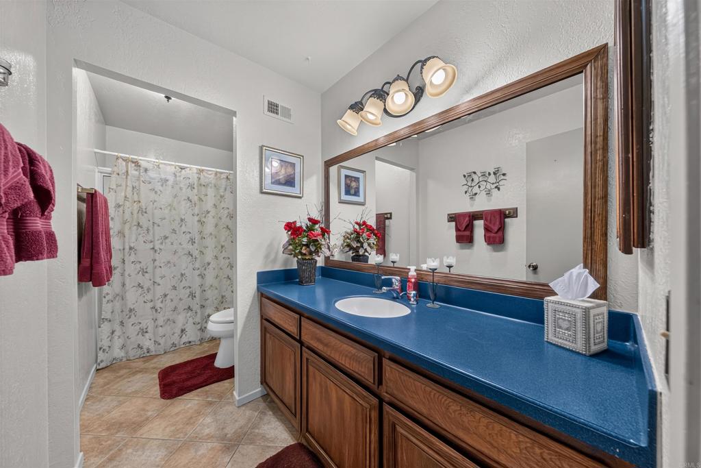10131 Tres Lagos Court