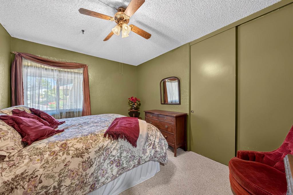 10131 Tres Lagos Court