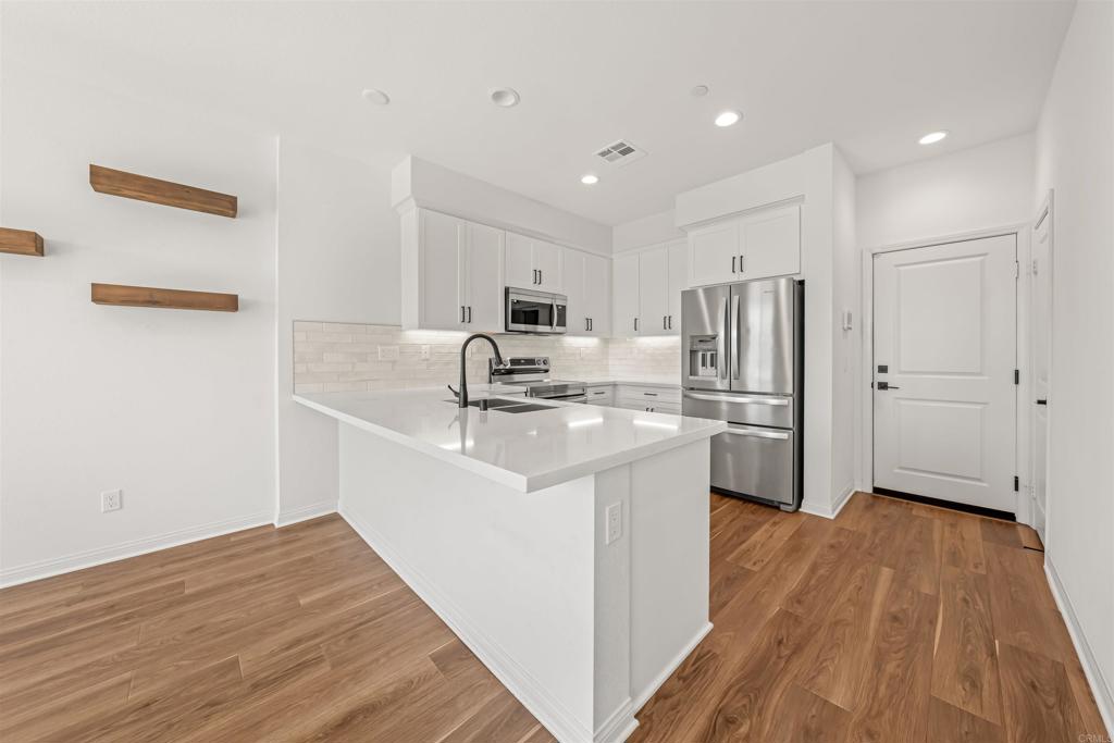 10353 Graphite Street