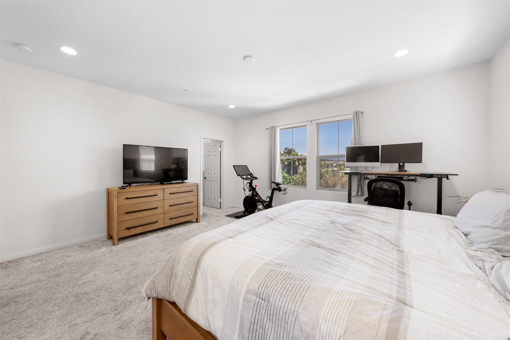 10529 Graphite Street