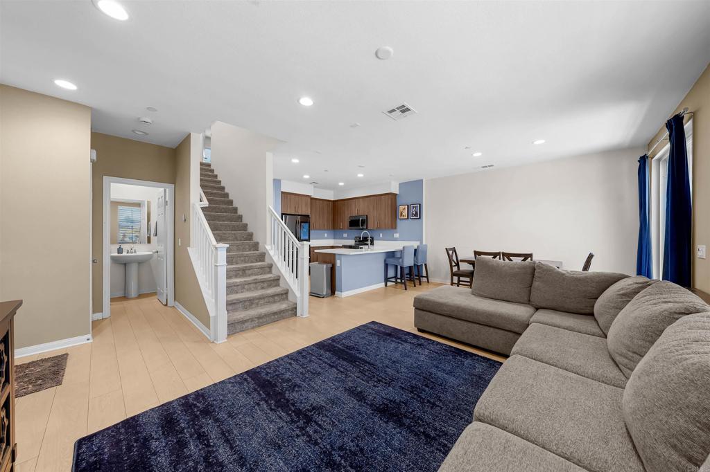 10529 Graphite Street