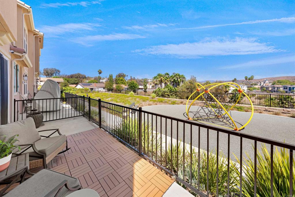10529 Graphite Street