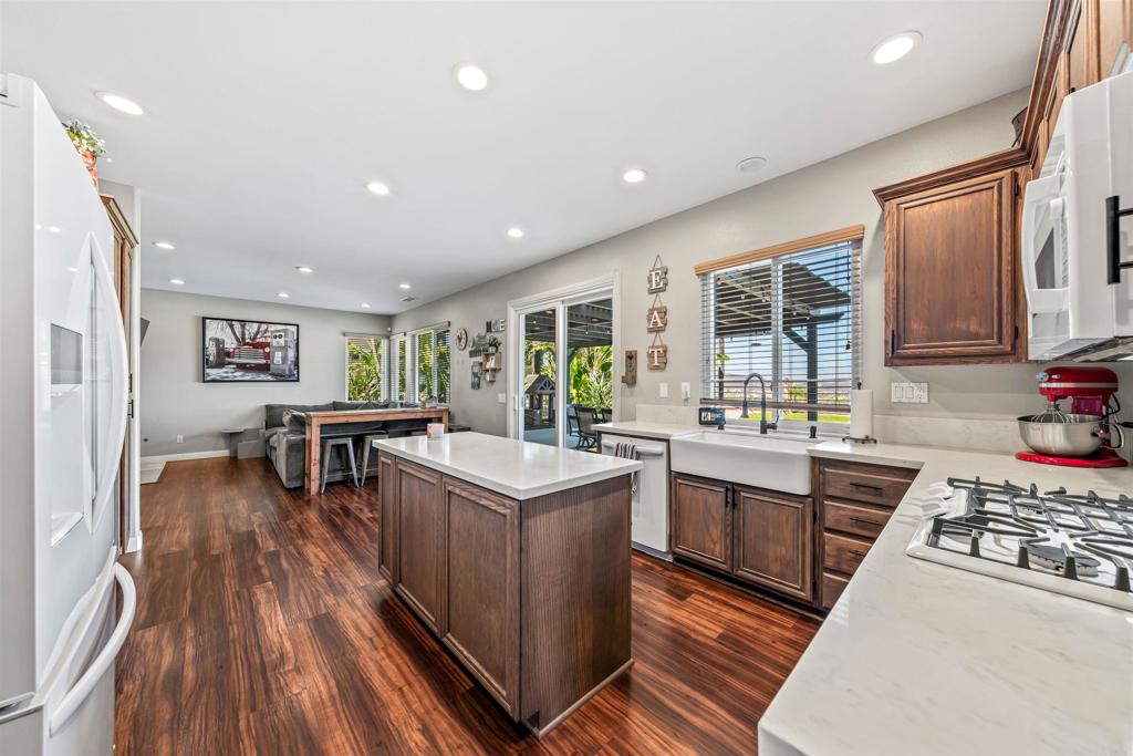 13724 Braeswood