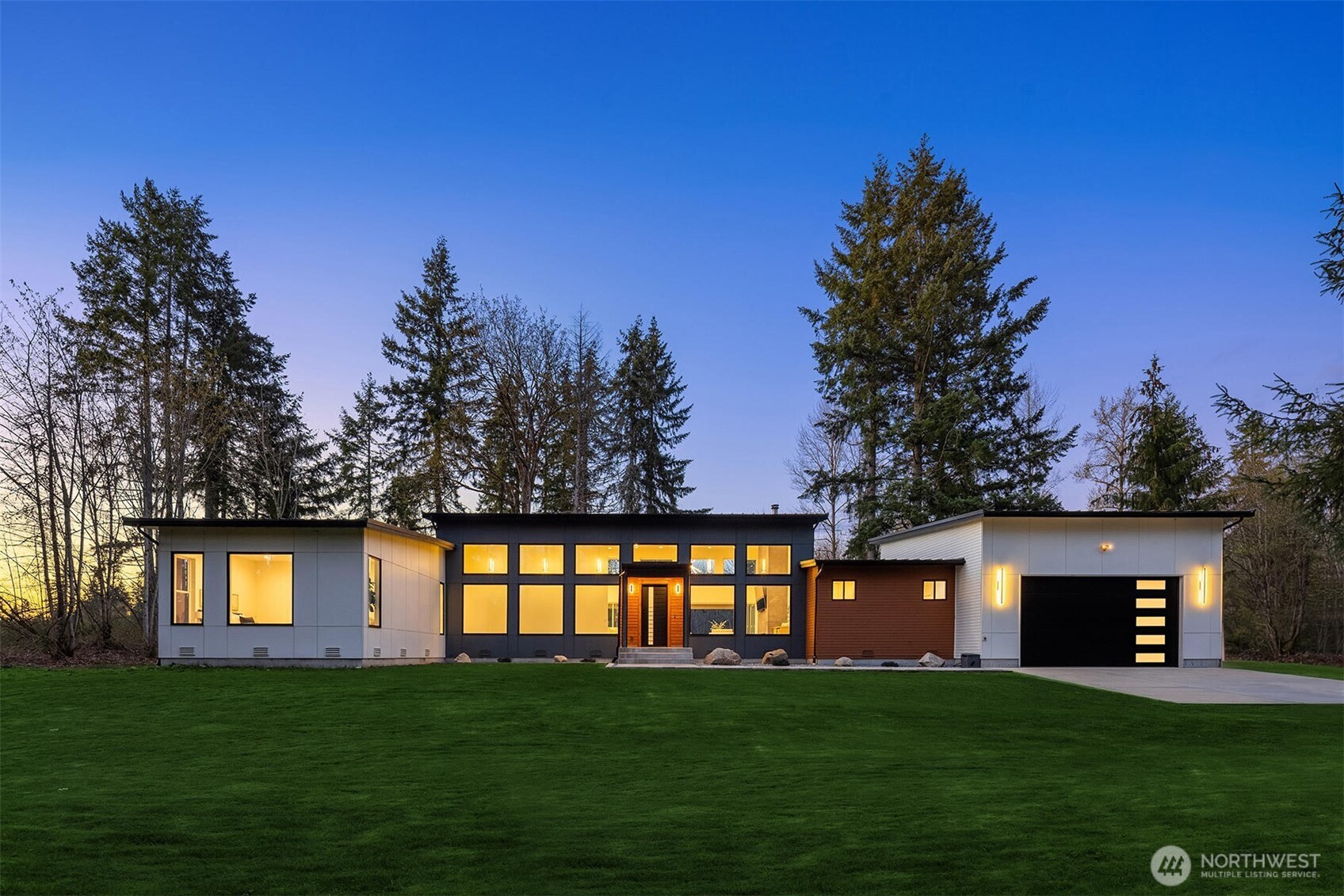 24608 158th Avenue E