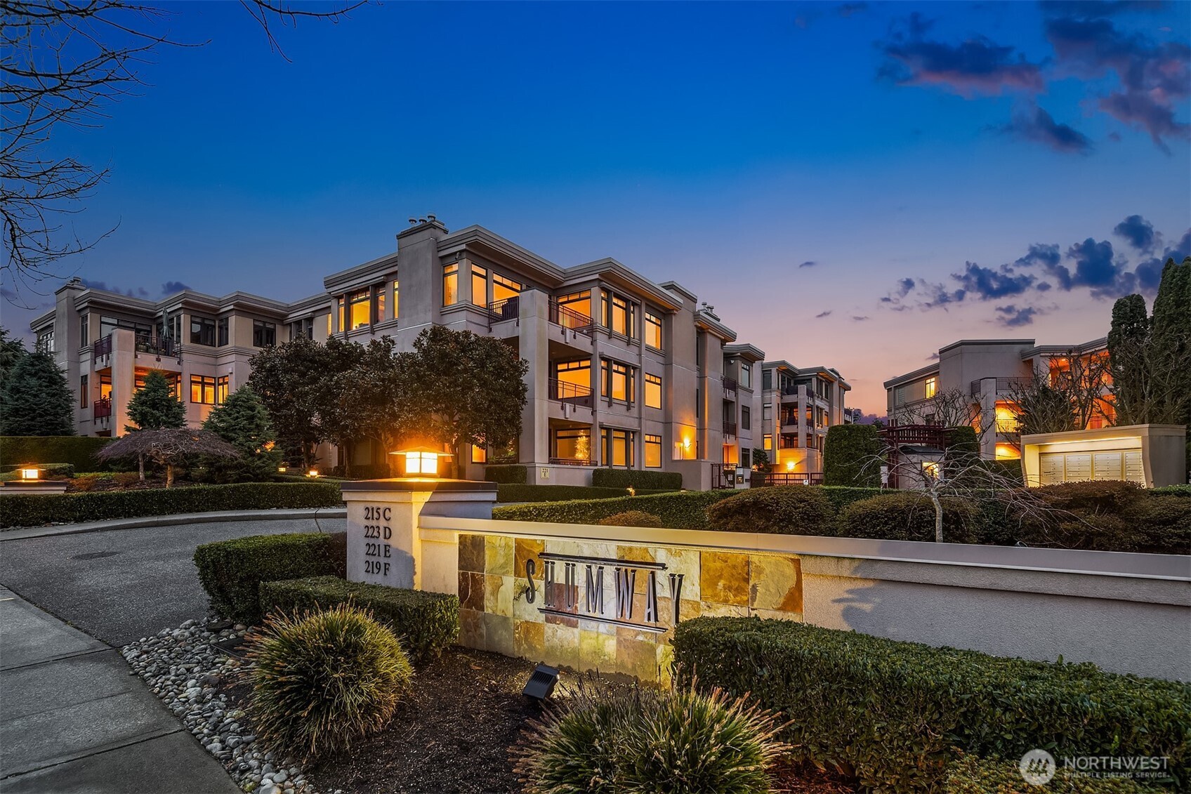 530 Lake Street S Unit: H202