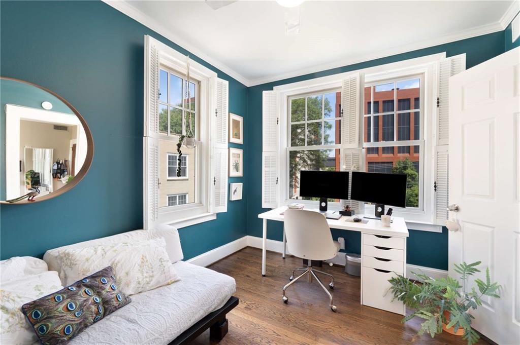 28 COLLIER Road NW Unit 12