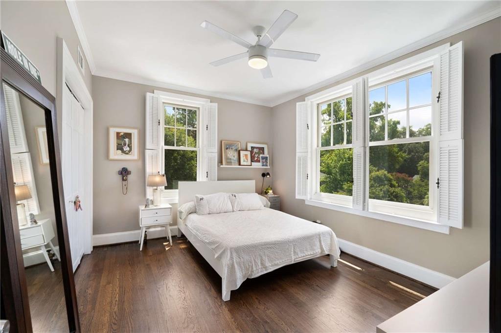 28 COLLIER Road NW Unit 12