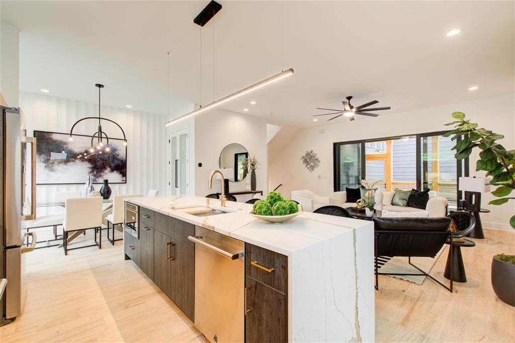 1142 Boulevard Drive NE