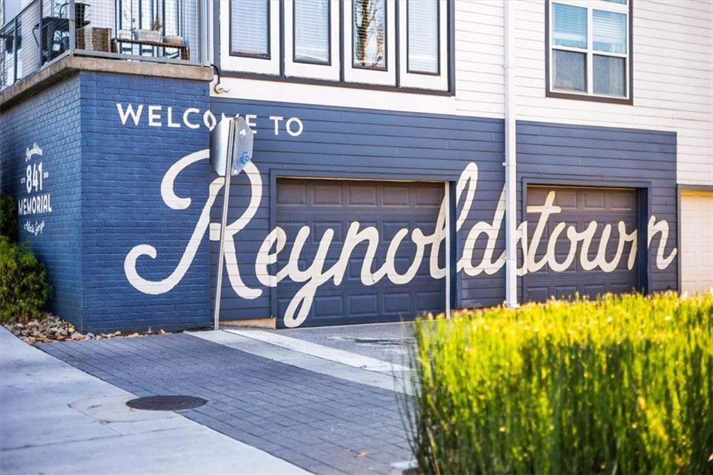 1142 Boulevard Drive NE