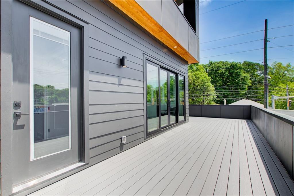 1142 Boulevard Drive NE