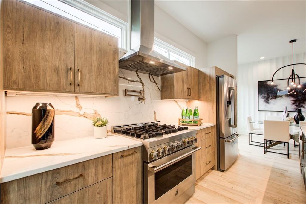 1142 Boulevard Drive NE