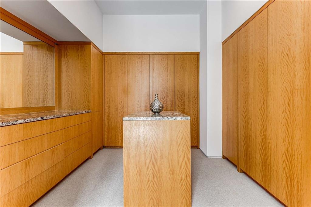 3184 WOOD VALLEY Road NW