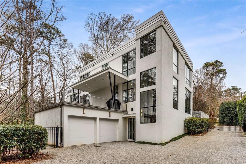 3184 WOOD VALLEY Road NW