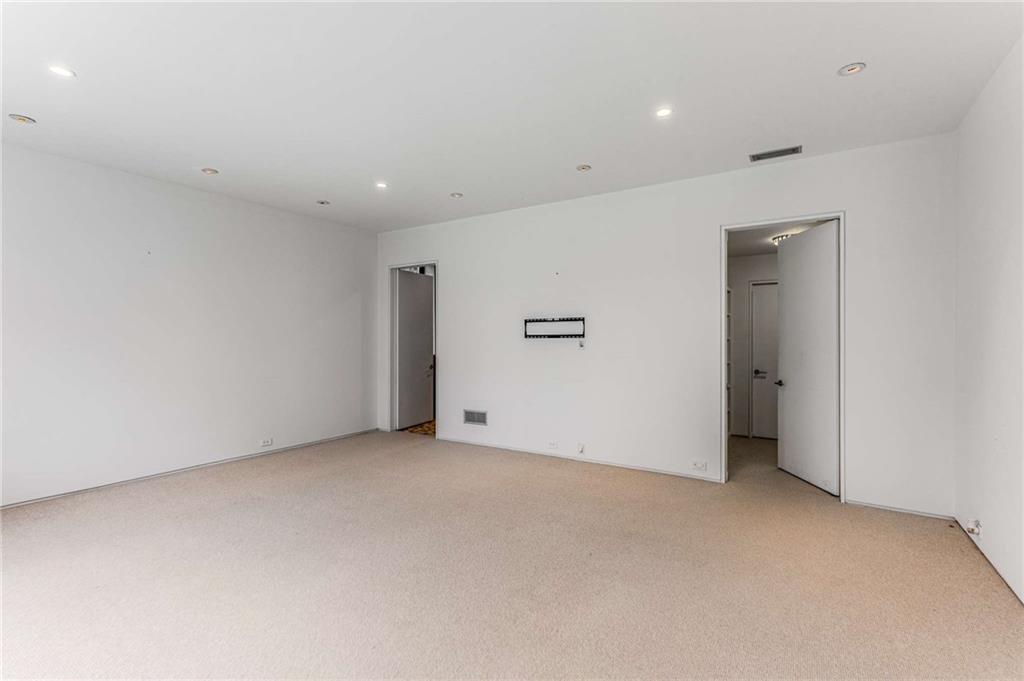 3184 WOOD VALLEY Road NW