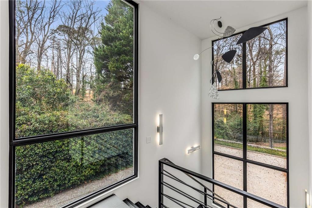 3184 WOOD VALLEY Road NW