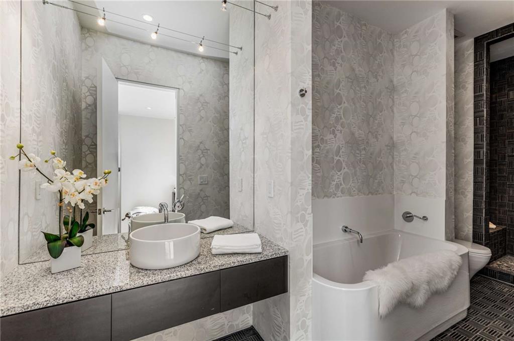 3184 WOOD VALLEY Road NW