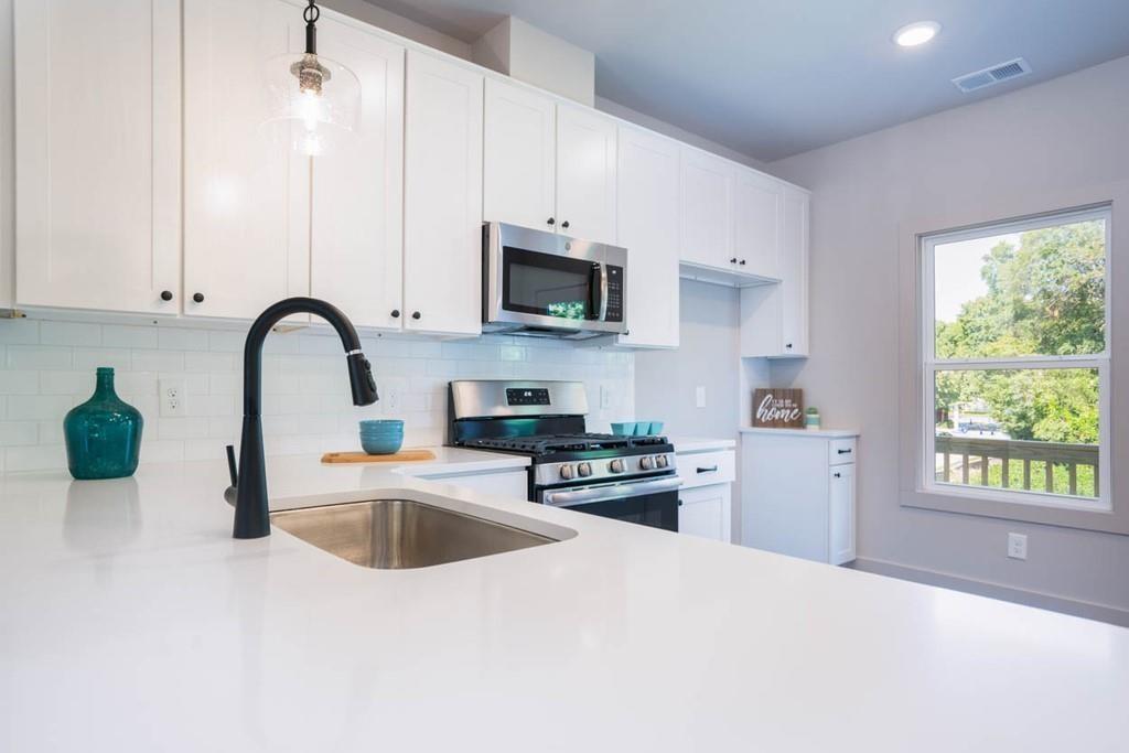 1190 WYLIE Street SE