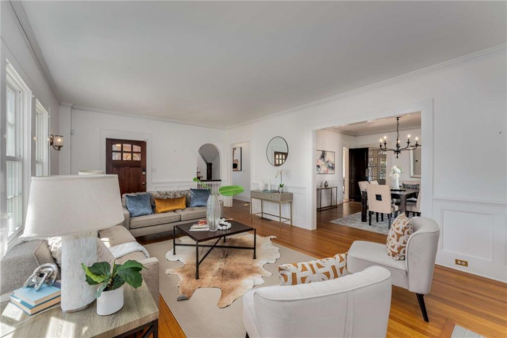 1272 OAKDALE Road NE