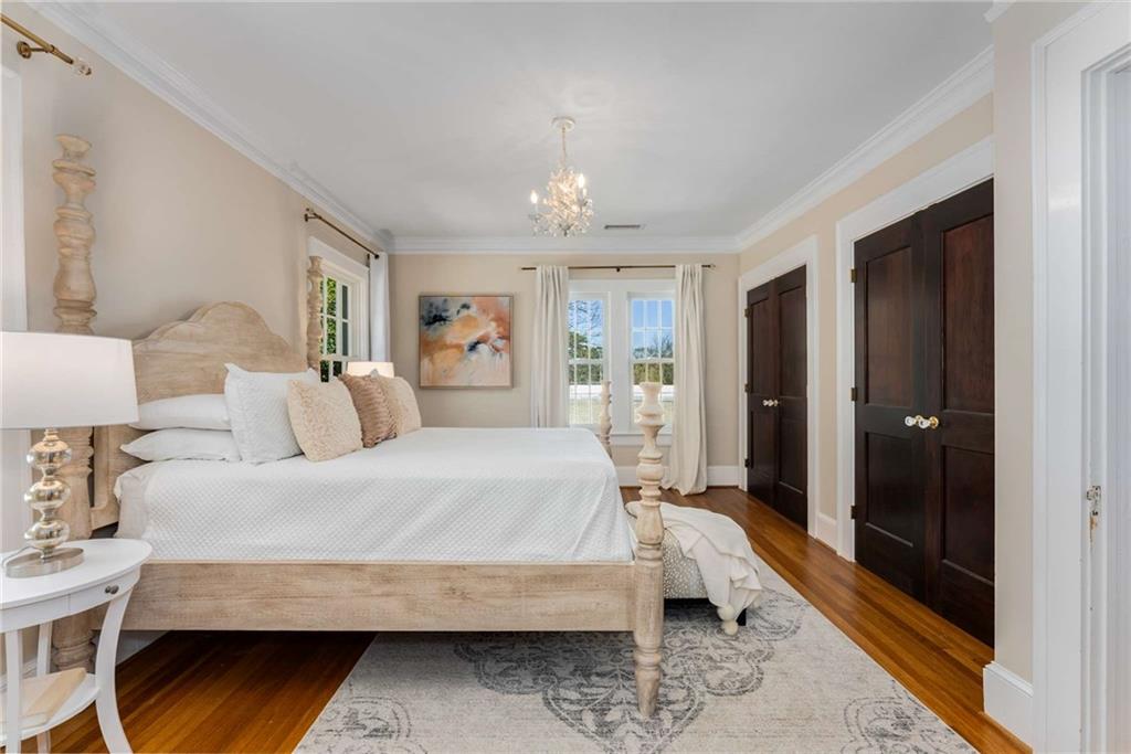 1272 OAKDALE Road NE