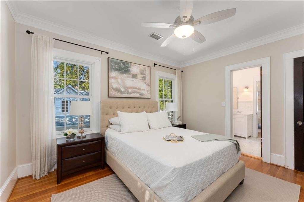 1272 OAKDALE Road NE