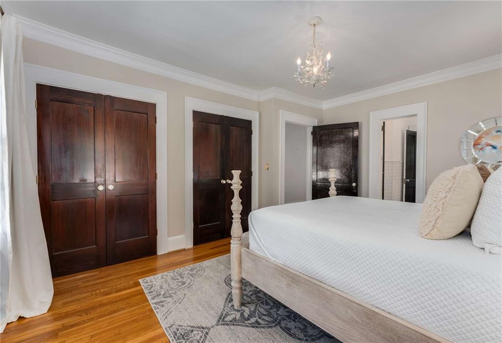 1272 OAKDALE Road NE