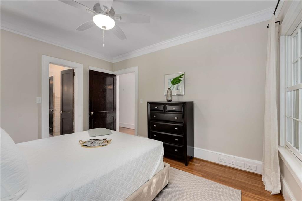 1272 OAKDALE Road NE