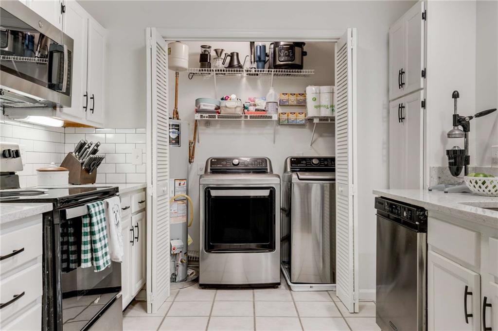 402 BAINBRIDGE Drive