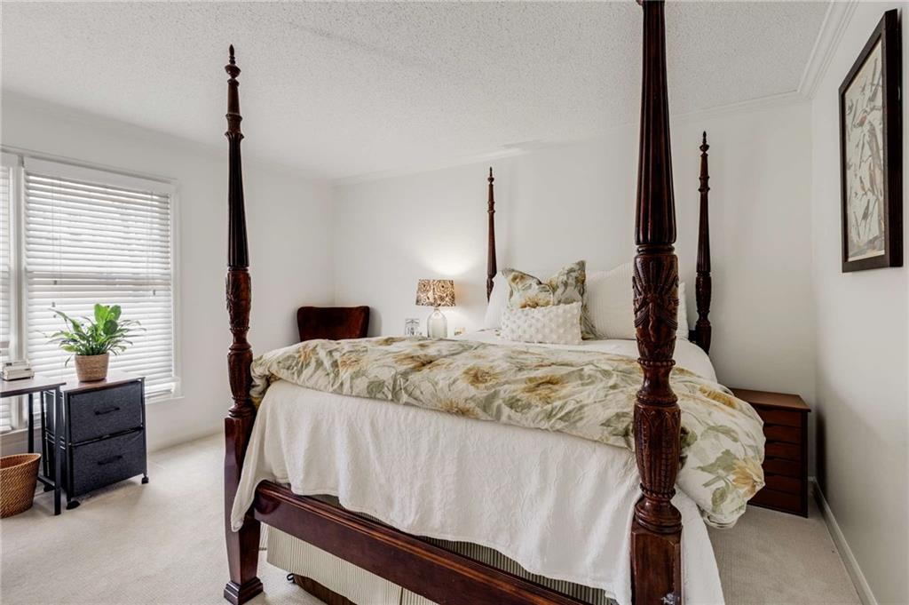 402 BAINBRIDGE Drive