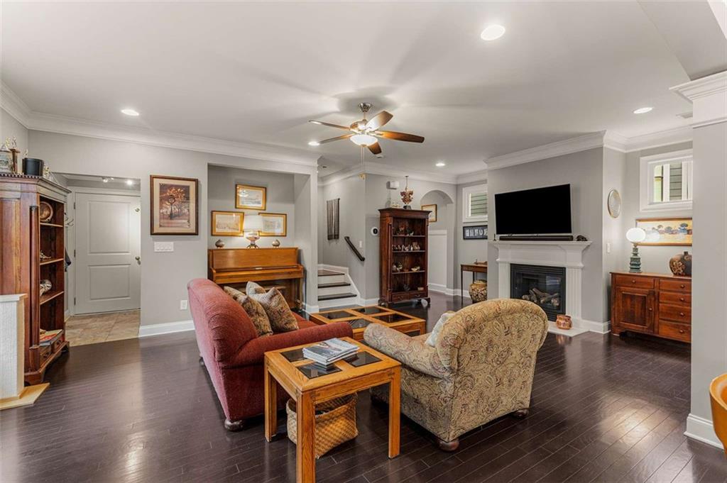 357 MURRAY HILL Avenue NE