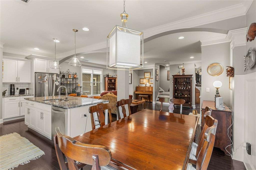 357 MURRAY HILL Avenue NE