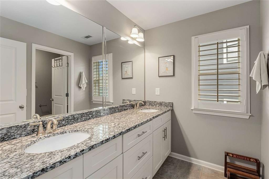 357 MURRAY HILL Avenue NE