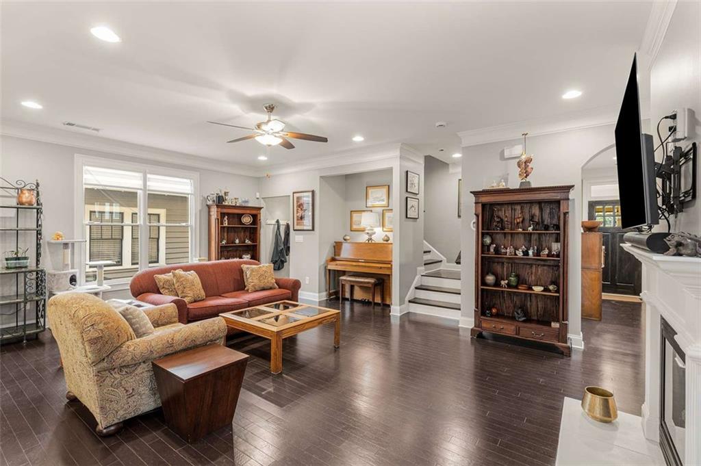 357 MURRAY HILL Avenue NE